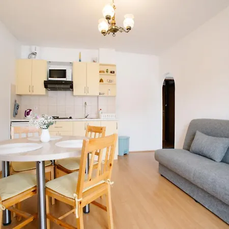 Petri - Close To The Sea Apartment