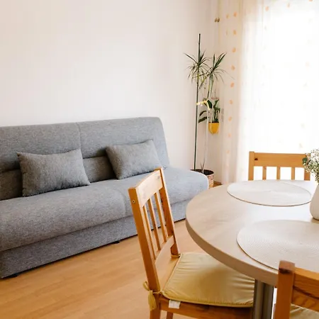 Petri - Close To The Sea Apartment *
